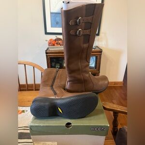 Keen Women's Bern Baby Bern Boots - Stark Oak